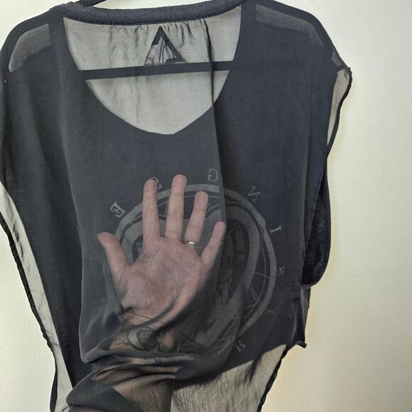 RARE Seneca Rising Black PacSun Sheer-Back Skull Tee size XS - Picture 9 of 9